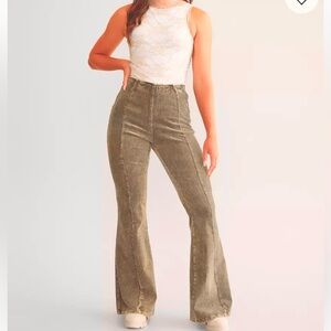 Oli & Hali Corduroy High Rise Flare Pant